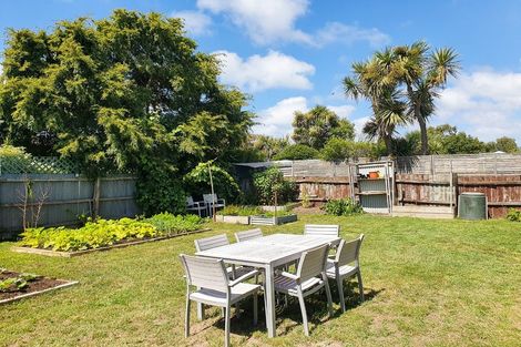Photo of property in 85 Baker Street, New Brighton, Christchurch, 8083