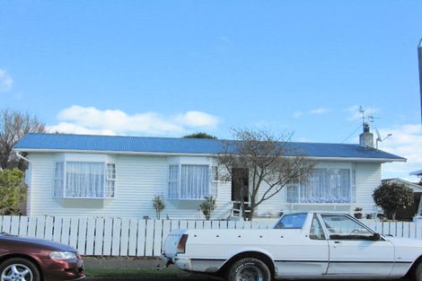 Photo of property in 22 Cargill Street, Levin, 5510