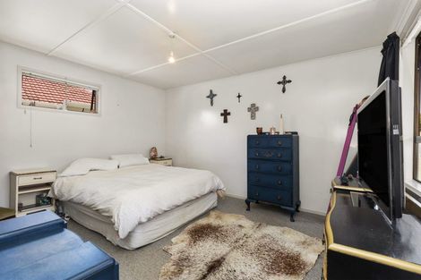 Photo of property in 16 Tawai Street, Trentham, Upper Hutt, 5018