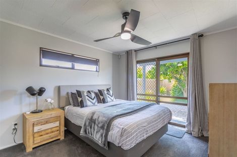 Photo of property in 42 Glamorgan Avenue, Tamatea, Napier, 4112