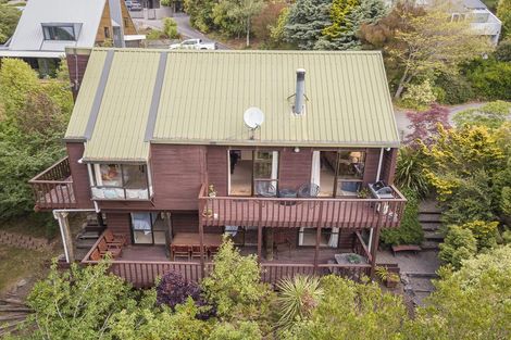 Photo of property in 17 Nehru Place, Cashmere, Christchurch, 8022