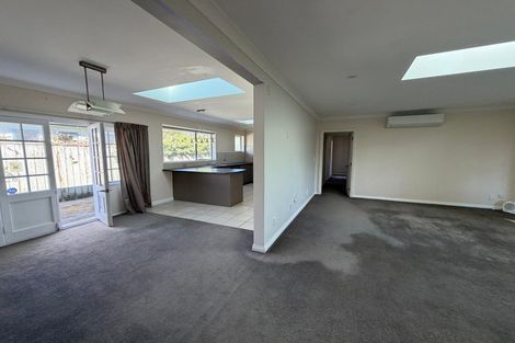 Photo of property in 318 Te Moana Road, Waikanae, 5036