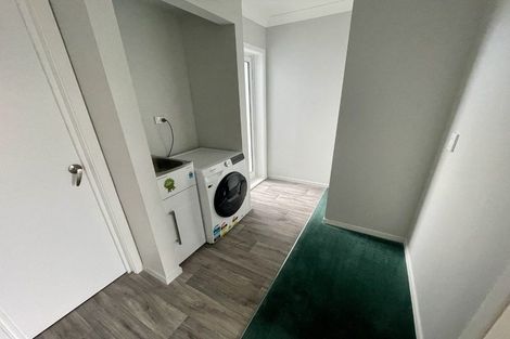 Photo of property in 34a Landsdowne Terrace, Karori, Wellington, 6012