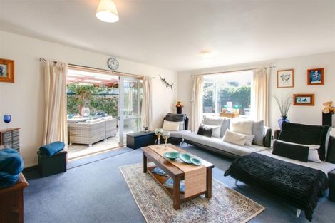 Photo of property in 64 Shrimpton Road, Haumoana, 4102