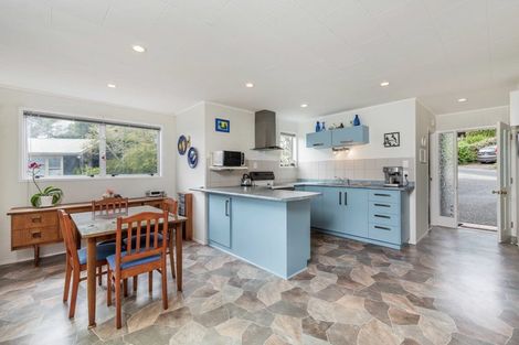 Photo of property in 3 Kanuka Road, Sandspit, Warkworth, 0982