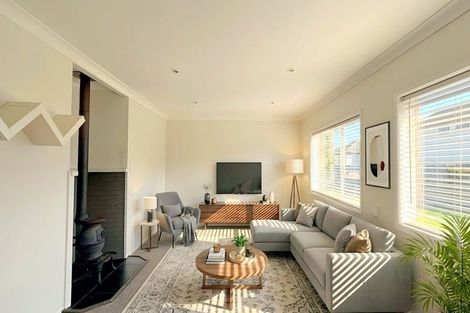 Photo of property in 70 Barrack Road, Mount Wellington, Auckland, 1060