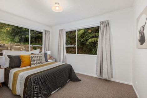 Photo of property in 30 Davis Grove, Wainuiomata, Lower Hutt, 5014