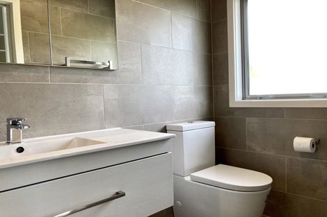 Photo of property in 395 Main Road, Huapai, Kumeu, 0810