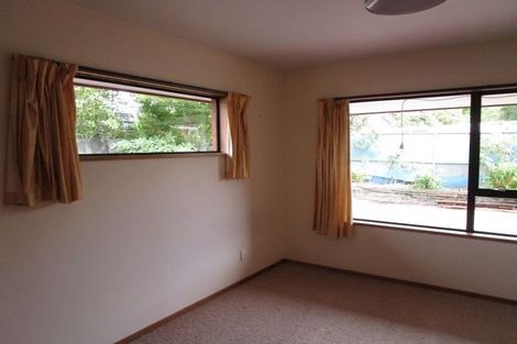 Photo of property in 2/49 Searells Road, Strowan, Christchurch, 8052