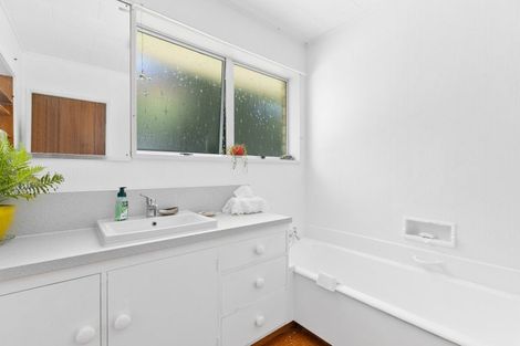 Photo of property in 1035 Kairakau Road, Kairakau, Havelock North, 4295