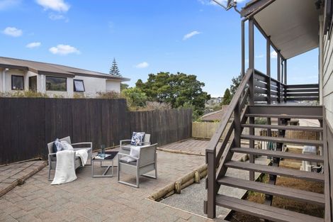 Photo of property in 2 The Glade South, Pukekohe, 2120