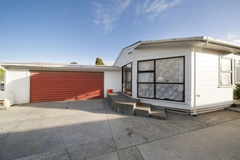 Photo of property in 84 Albion Street, Hawera, 4610