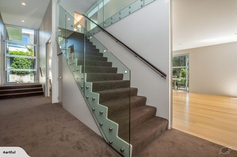 Photo of property in 62 Dyers Pass Road, Cashmere, Christchurch, 8022