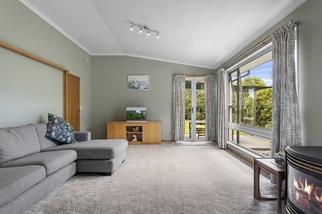 Photo of property in 10 Ashgrove Street, Rangiora, 7400