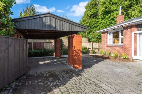 Photo of property in 1/236 Grahams Road, Burnside, Christchurch, 8053