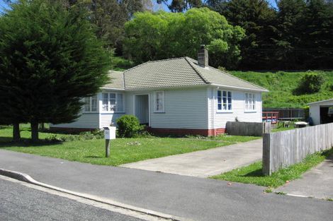 Photo of property in 136 Tipahi Street, Nelson South, Nelson, 7010