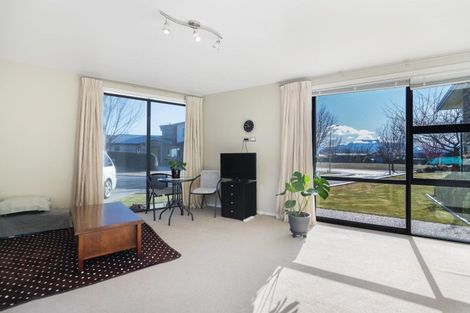 Photo of property in 40 Kelliher Drive, Wanaka, 9305