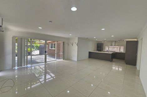 Photo of property in 12 Montanez Drive, Flat Bush, Auckland, 2019