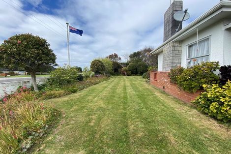 Photo of property in 45 Johnston Street, Brixton, Waitara, 4382