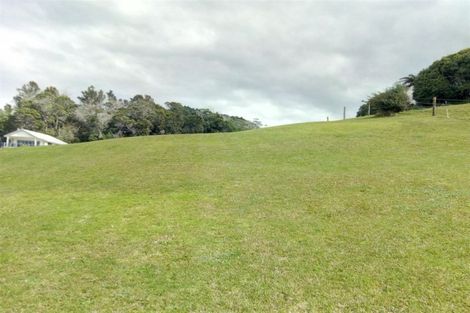 Photo of property in 4 Ross Place, Whiritoa, Whangamata, 3691