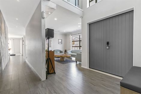 Photo of property in 4 Drumconnell Drive, Flat Bush, Auckland, 2019