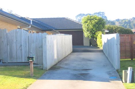 Photo of property in 7 Nad Place, East Tamaki Heights, Auckland, 2016