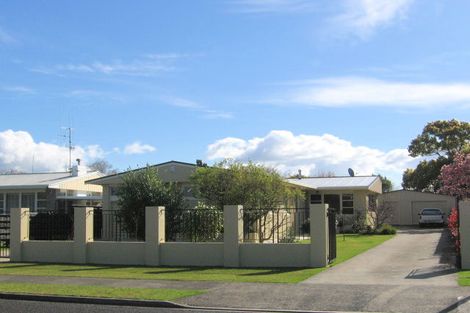 Photo of property in 20 Hillcrest Road, Otumoetai, Tauranga, 3110