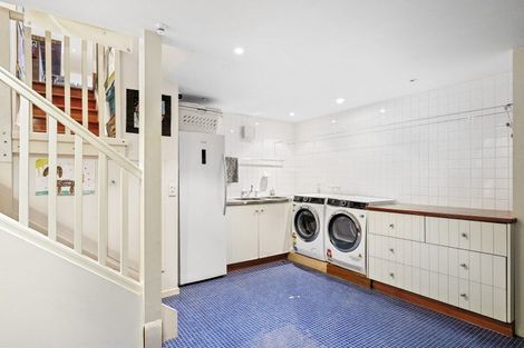 Photo of property in 14 Homewood Avenue, Karori, Wellington, 6012