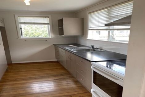 Photo of property in 22 Arimu Road, Papakura, 2110