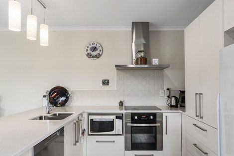 Photo of property in 6 Capstan Close, Pyes Pa, Tauranga, 3112