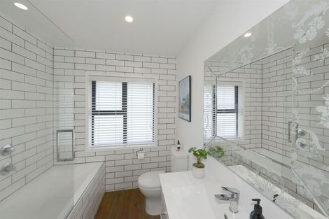 Photo of property in 198 Grimseys Road, Redwood, Christchurch, 8051