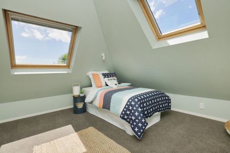 Photo of property in 37 Forrester Drive, Welcome Bay, Tauranga, 3112