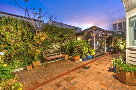 Photo of property in 1/207 Oceanbeach Road, Mount Maunganui, 3116