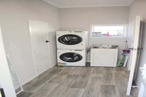 Photo of property in 87 Robertson Street, Richmond, Invercargill, 9810