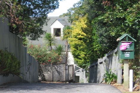 Photo of property in 2/6 Eastwood Rise, Browns Bay, Auckland, 0630