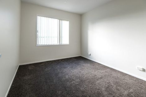 Photo of property in 61 Hayfield Way, Karaka, Papakura, 2113