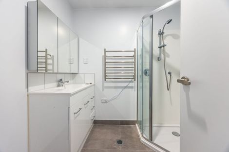 Photo of property in 209/28c Eileen Newey Place, Henderson, Auckland, 0612