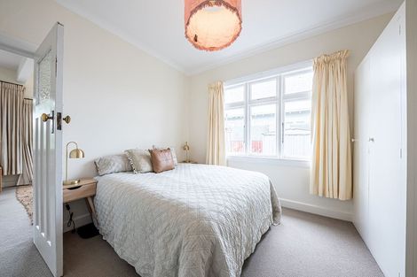 Photo of property in 2/26 Koromiko Street, Saint Martins, Christchurch, 8022