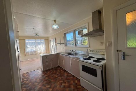 Photo of property in 251 Dowse Drive, Maungaraki, Lower Hutt, 5010