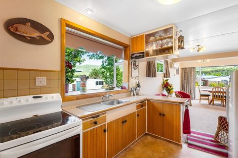 Photo of property in 17 Momona Street, Wainuiomata, Lower Hutt, 5014