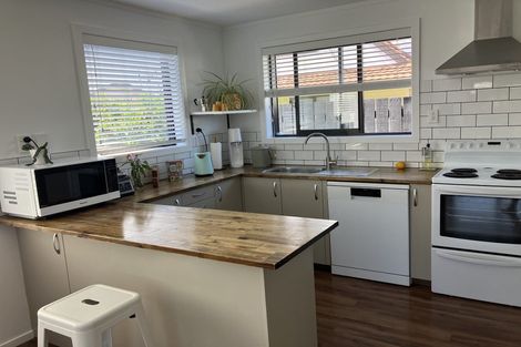 Photo of property in 2/419 Maunganui Road, Mount Maunganui, 3116