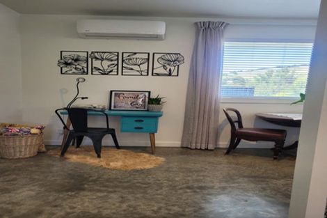 Photo of property in 168 Eskridge Drive, Eskdale, Napier, 4182