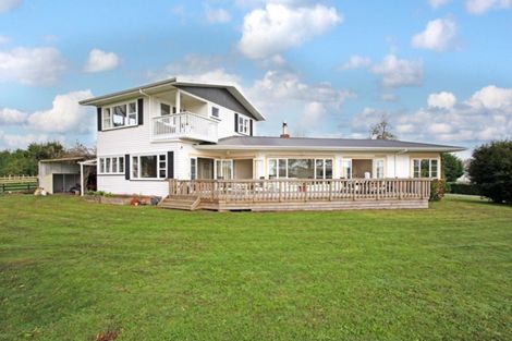 Photo of property in 15 Brian Wood Lane, Karaka, Papakura, 2580