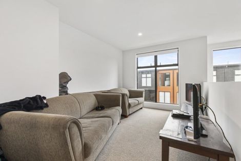 Photo of property in 17/17 Owens Place, Mount Maunganui, 3116