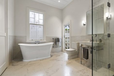 Photo of property in 9 Arawa Avenue, Devonport, Auckland, 0624