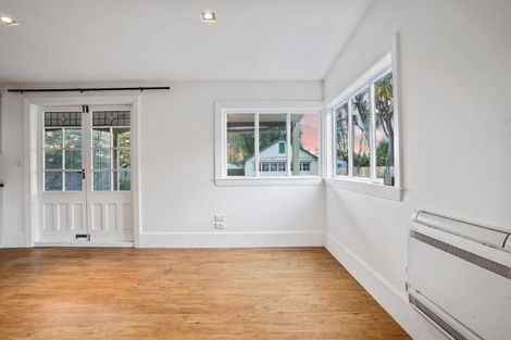 Photo of property in 33 Thornton Street, Mairehau, Christchurch, 8013