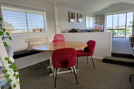 Photo of property in 47 Formby Avenue, Point Chevalier, Auckland, 1022