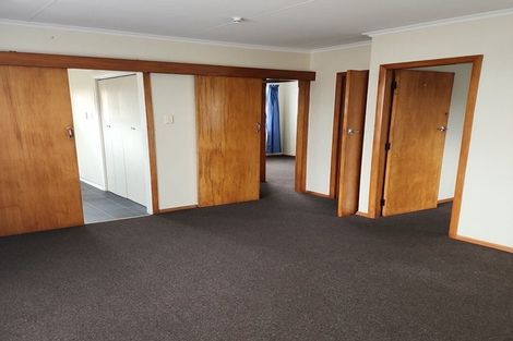 Photo of property in 2/84 Linton Street, West End, Palmerston North, 4410