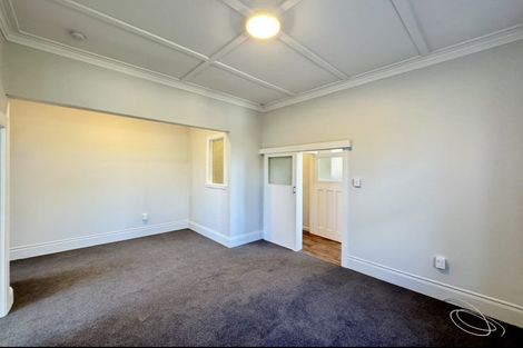 Photo of property in 146 Featherston Street, Palmerston North, 4410