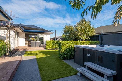 Photo of property in 8 Whincops Road, Halswell, Christchurch, 8025